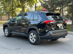 Сүрөт унаа Toyota RAV4