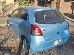 Сүрөт унаа Toyota Vitz