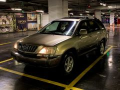 Photo of the vehicle Lexus RX