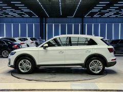 Сүрөт унаа Audi Q5