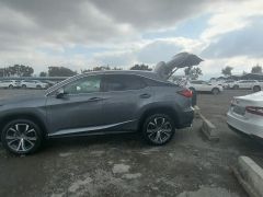 Photo of the vehicle Lexus RX