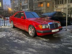 Фото авто Mercedes-Benz W124