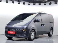 Сүрөт унаа Hyundai Staria