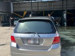 Photo of the vehicle Honda Jazz