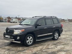 Photo of the vehicle Toyota Land Cruiser