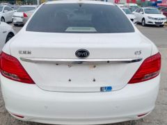 Сүрөт унаа BYD E5