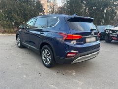 Photo of the vehicle Hyundai Santa Fe