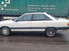 Photo of the vehicle Audi 100