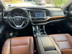 Фото авто Toyota Highlander