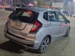 Фото авто Honda Fit