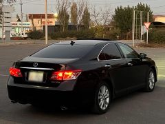 Photo of the vehicle Lexus ES