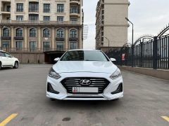 Photo of the vehicle Hyundai Sonata