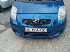 Фото авто Toyota Yaris