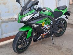 Сүрөт унаа Kawasaki Ninja