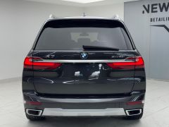 Фото авто BMW X7