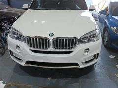 Photo of the vehicle BMW X5