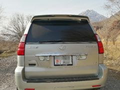 Photo of the vehicle Lexus GX