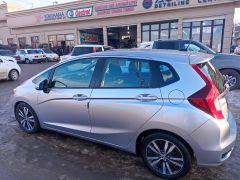 Фото авто Honda Fit