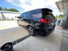 Сүрөт унаа Kia Carnival