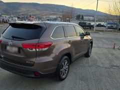 Сүрөт унаа Toyota Highlander