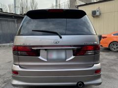 Photo of the vehicle Toyota Estima