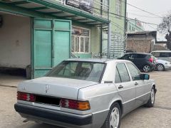 Сүрөт унаа Mercedes-Benz 190 (W201)