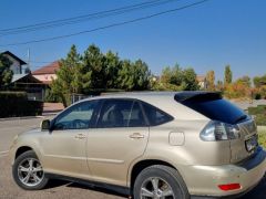 Photo of the vehicle Lexus RX