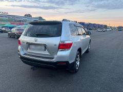 Фото авто Toyota Highlander