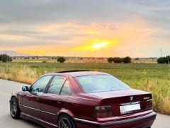 Photo of the vehicle BMW 3 Series