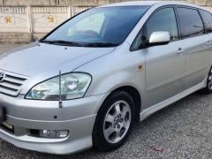 Сүрөт унаа Toyota Ipsum