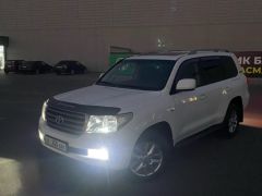 Сүрөт унаа Toyota Land Cruiser