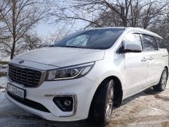 Фото авто Kia Carnival