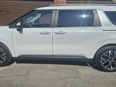 Фото авто Kia Carnival