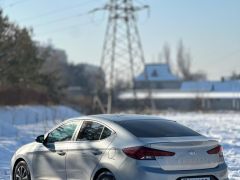 Сүрөт унаа Hyundai Elantra