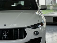 Сүрөт унаа Maserati Levante