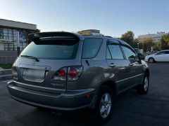 Photo of the vehicle Lexus RX