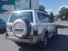 Фото авто Toyota Land Cruiser Prado