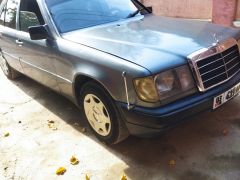 Сүрөт унаа Mercedes-Benz W124