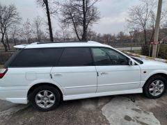 Photo of the vehicle Subaru Legacy