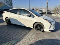 Сүрөт унаа Toyota Prius