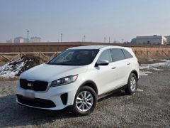 Фото авто Kia Sorento