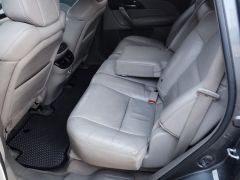 Photo of the vehicle Acura MDX