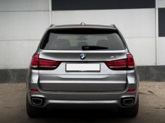 Photo of the vehicle BMW X5