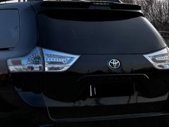 Сүрөт унаа Toyota Sienna