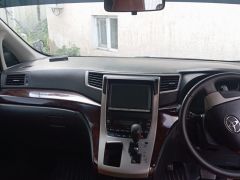 Сүрөт унаа Toyota Alphard