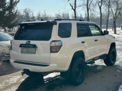 Photo of the vehicle Toyota 4Runner