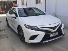 Фото авто Toyota Camry