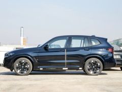 Photo of the vehicle BMW iX3