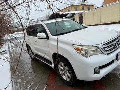 Photo of the vehicle Lexus GX