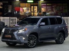 Photo of the vehicle Lexus GX